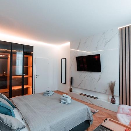 Petit Luxe Apartment Bécs Kültér fotó