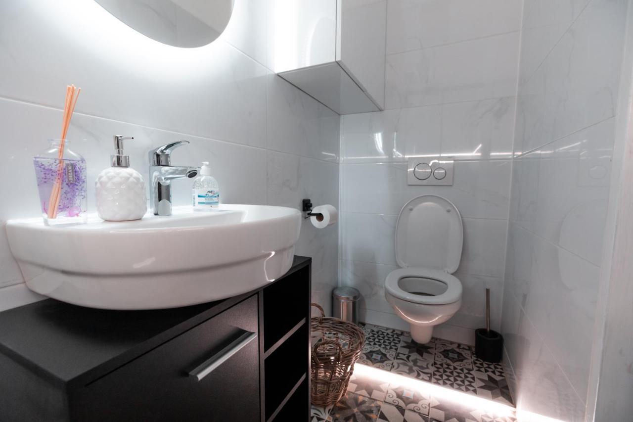 Petit Luxe Apartment Bécs Kültér fotó